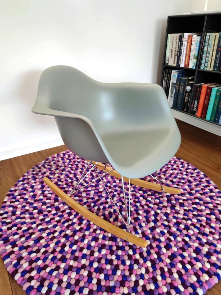 Eames Armchair Gyngestol