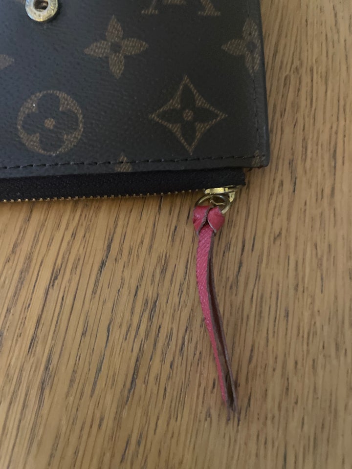 Pung Louis vuitton