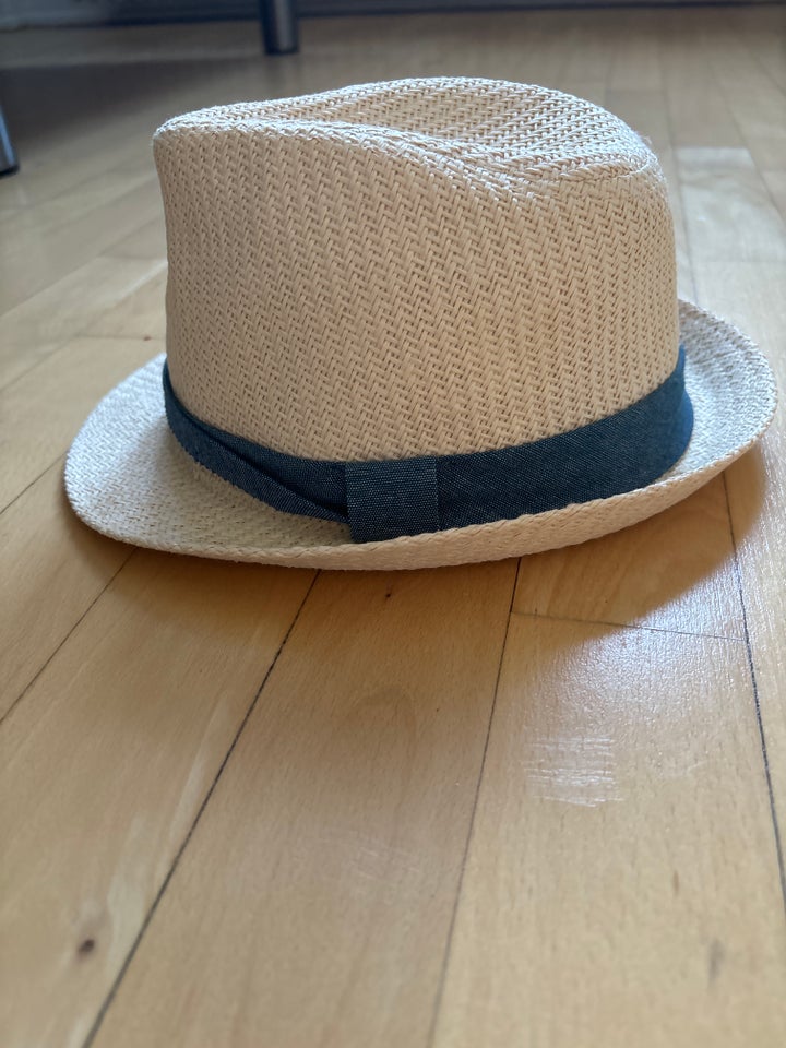 Hat, Sommerhat, HM