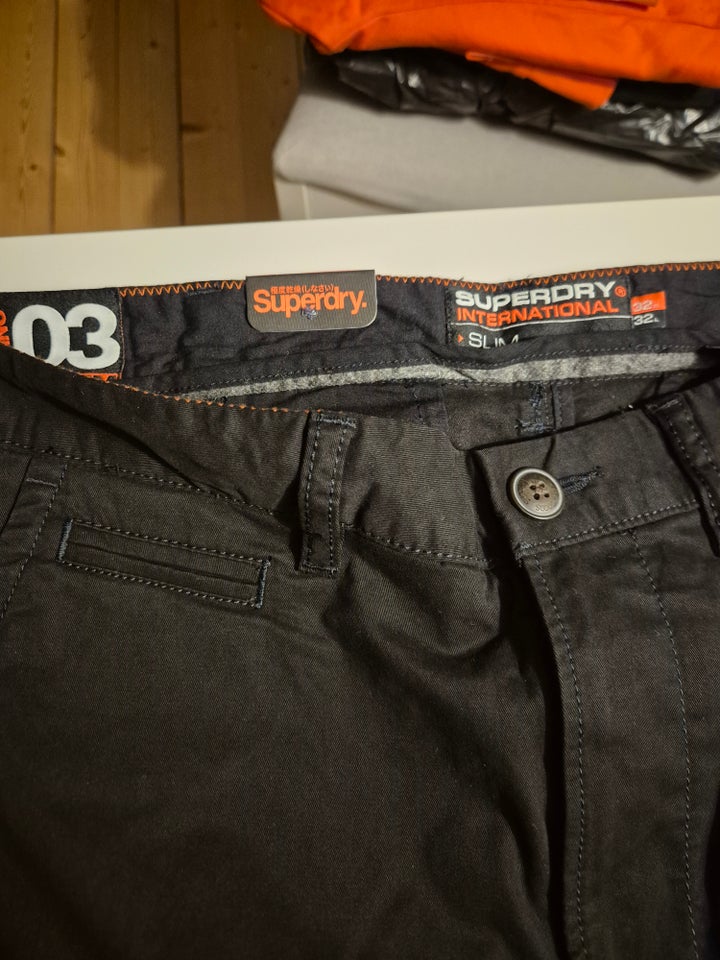 Chinos, Superdry, str. 32