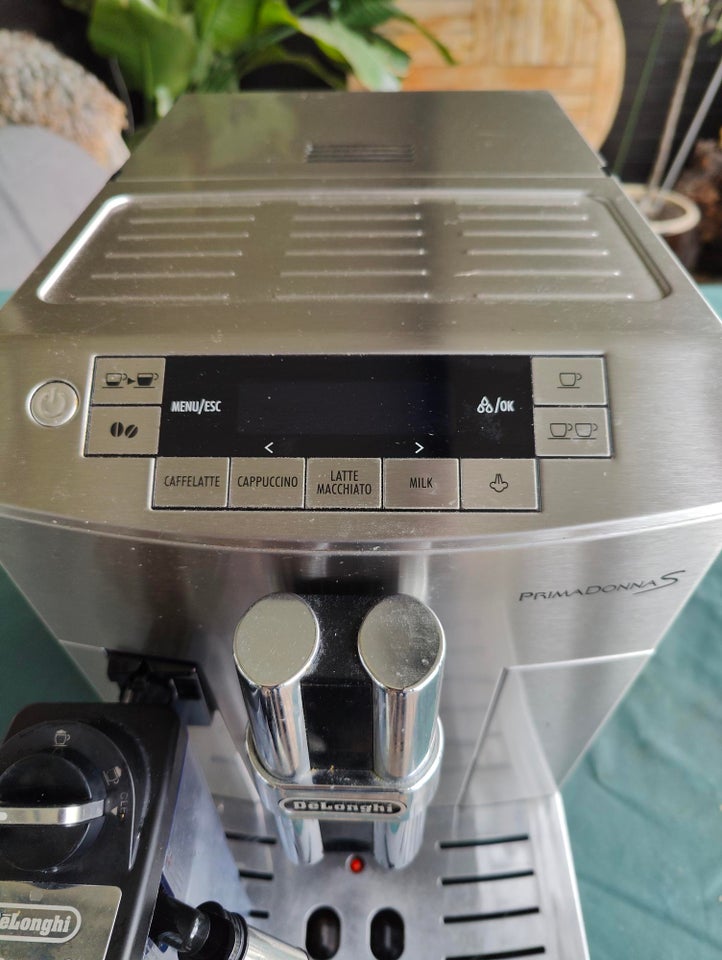 Espressomaskine, DeLonghi