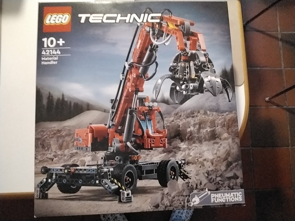 Lego Technic, 42144