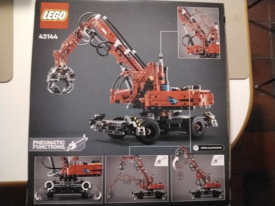 Lego Technic, 42144