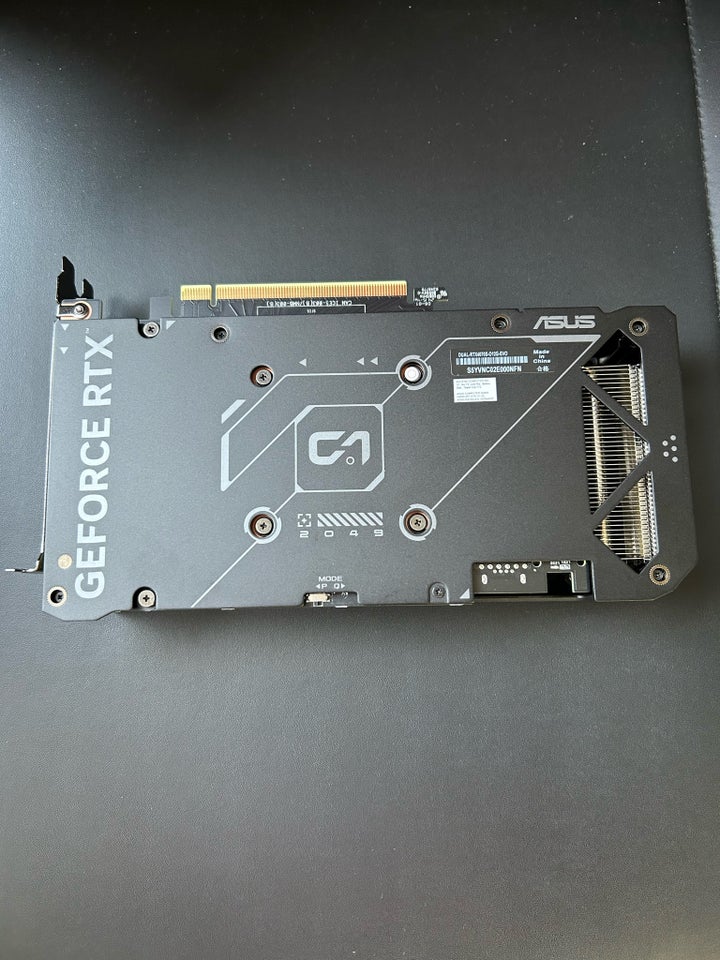 GeForce RTX 4070 Super Dual Asus, 12