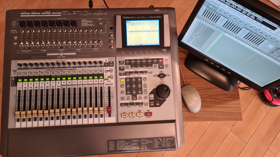 Digital mixer/harddiskrecorder,