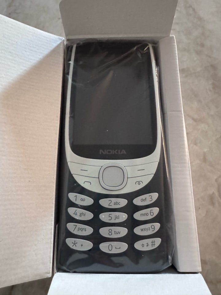 Nokia 8210 4G, Perfekt