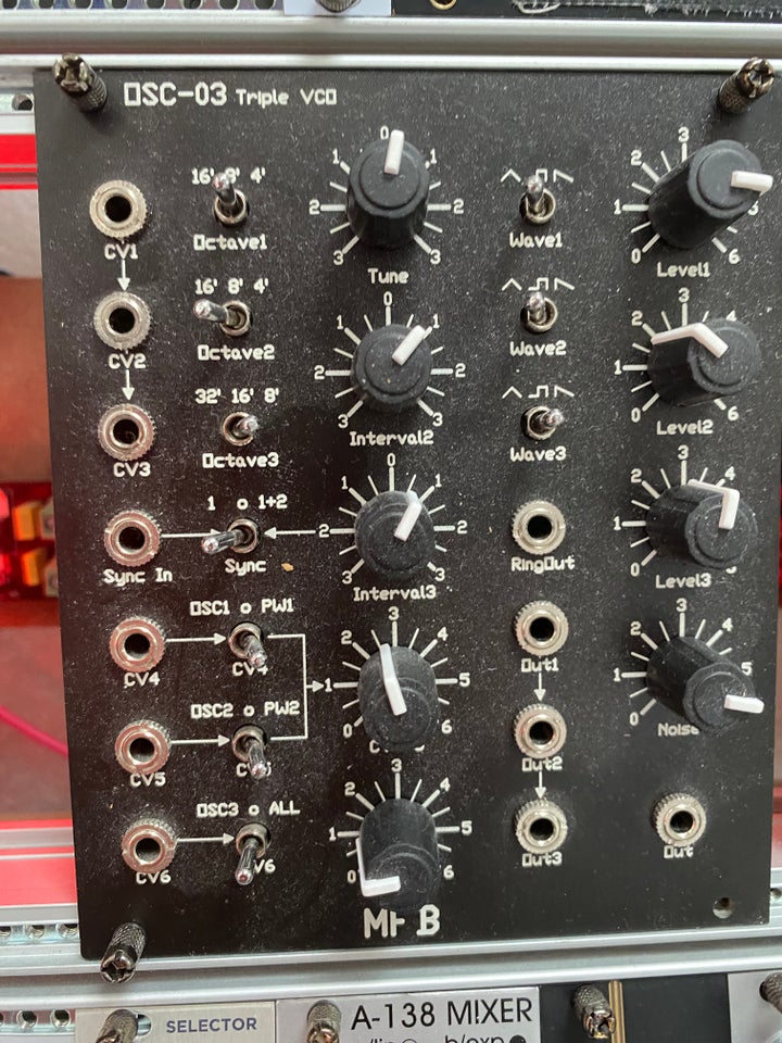 Synthesizer, MFB OSC-03 Triple VCO