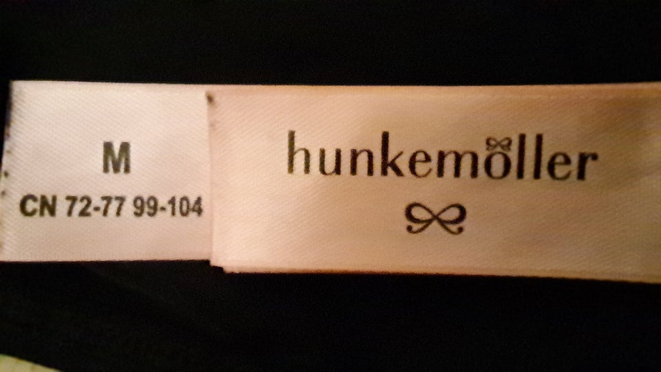 BH/trusser, Hunkemöller, str. M /