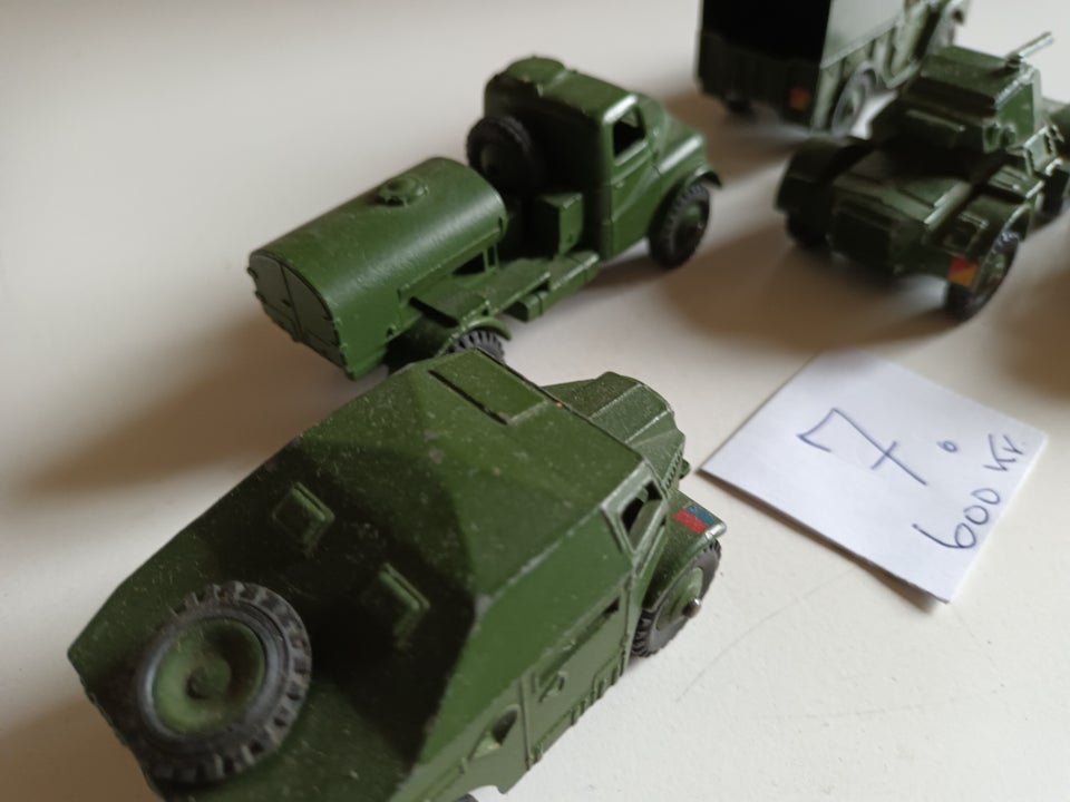 Militær, Dinky Toys