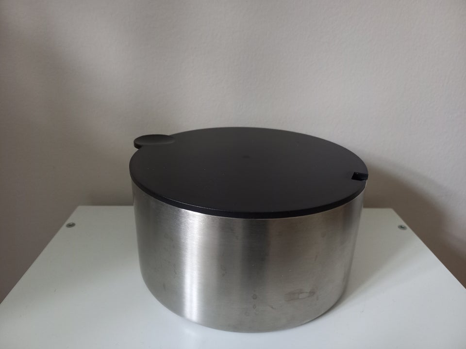 Rustfrit stål, SKÅL, STELTON