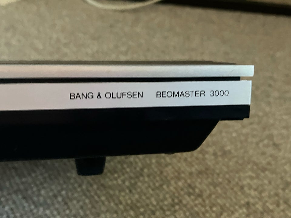 Anden radio Bang  Olufsen