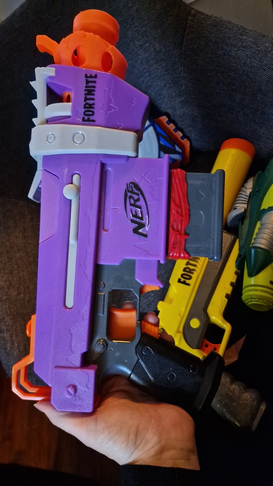 Våben, Nerf guns, Nerf