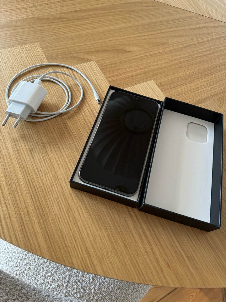 iPhone 12 Pro Max 128 GB sort