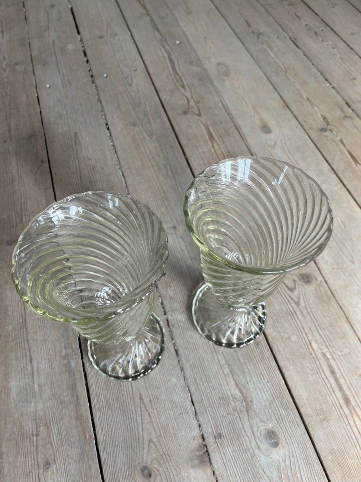 Glas 2 Flotte glasvaser