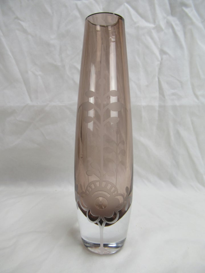 Musselmalet Vase 19 cm Støvet Rosa,