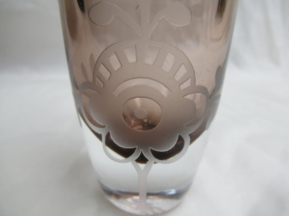 Musselmalet Vase 19 cm Støvet Rosa,