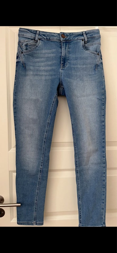 Jeans, Pulz , str. 32