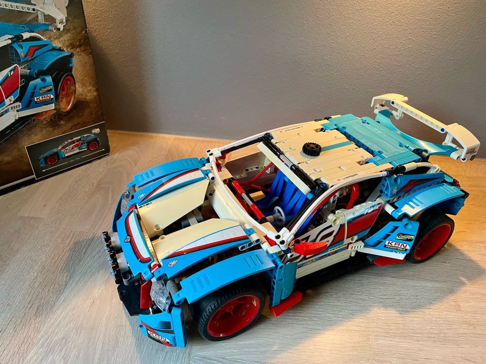 Lego Technic, 42077 Rallybil