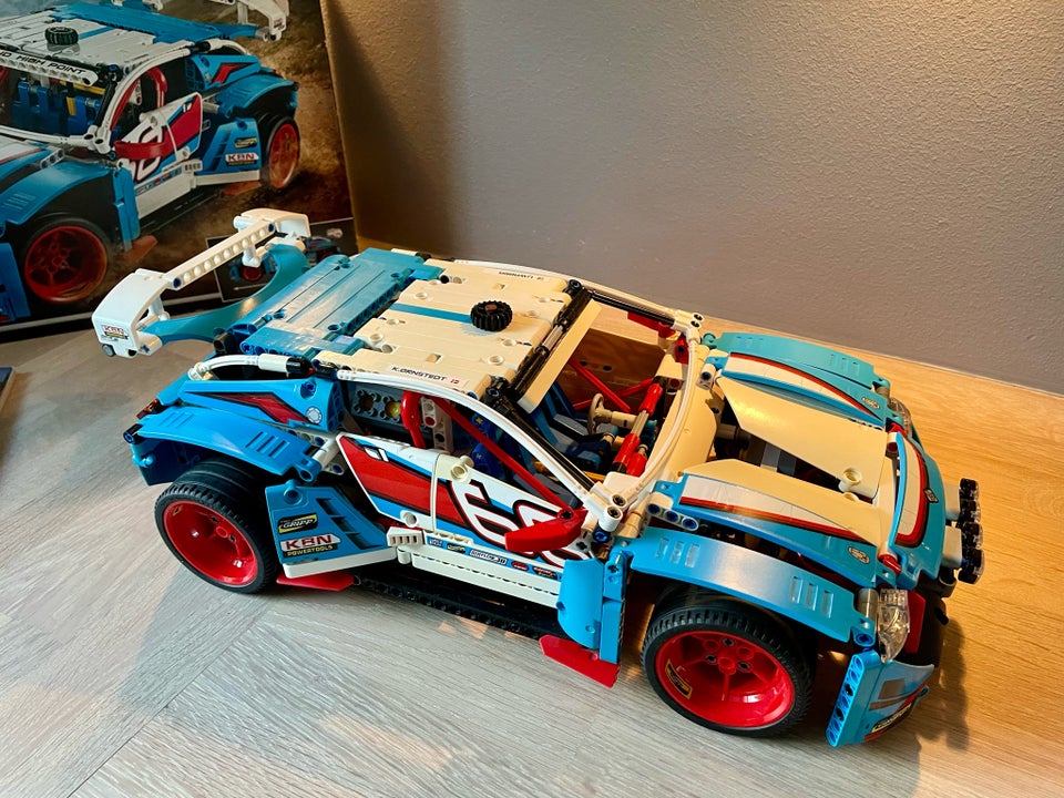 Lego Technic, 42077 Rallybil