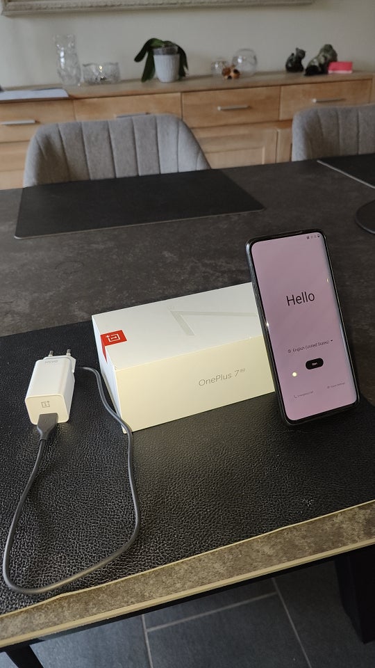 OnePlus OnePlus 7 Pro, 8 GB RAM+256