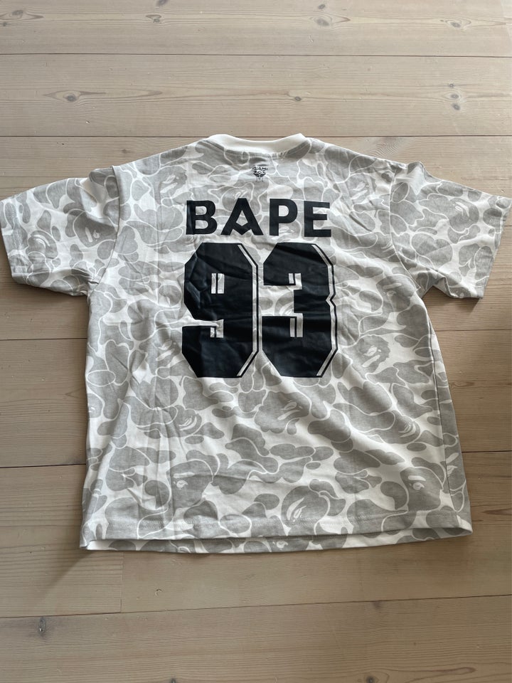 T-shirt Bape str L