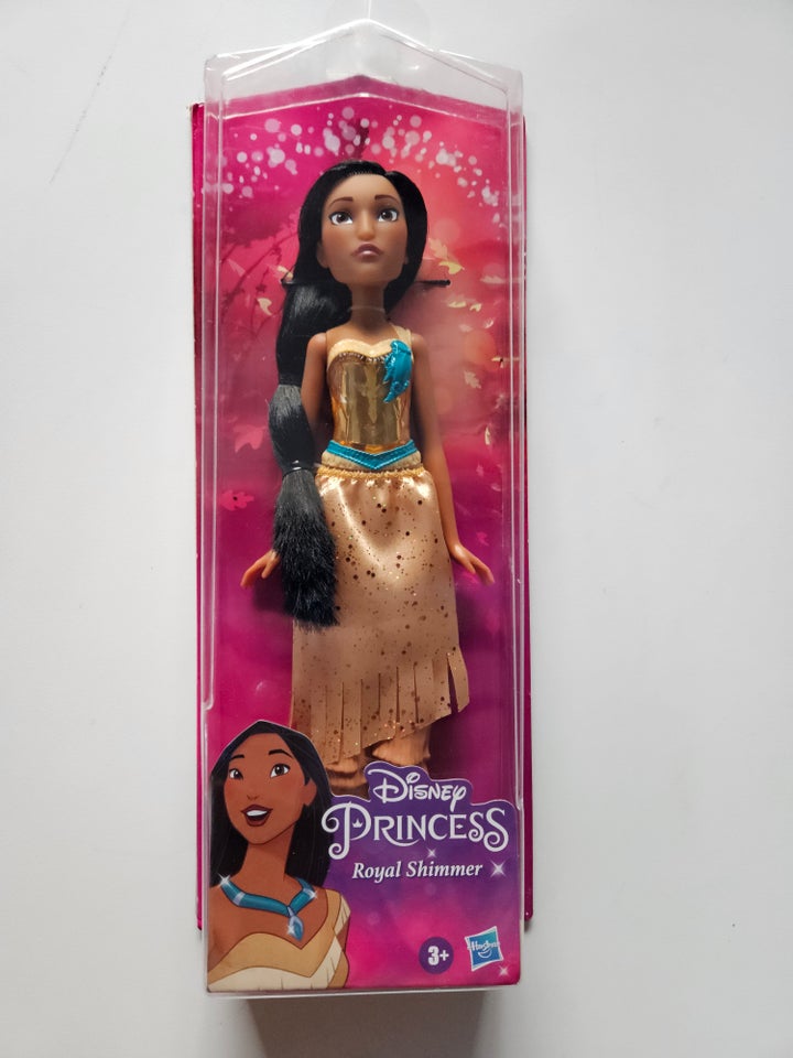 Barbie, Pocahontas Disney dukke