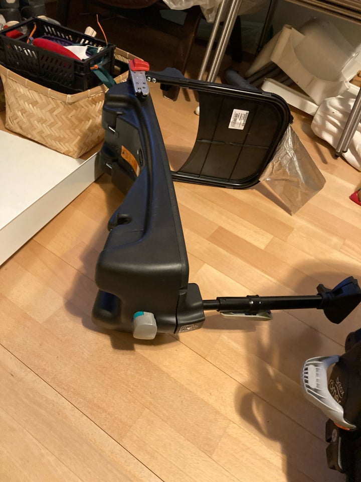 Isofix base, Britax Römer Babysafe