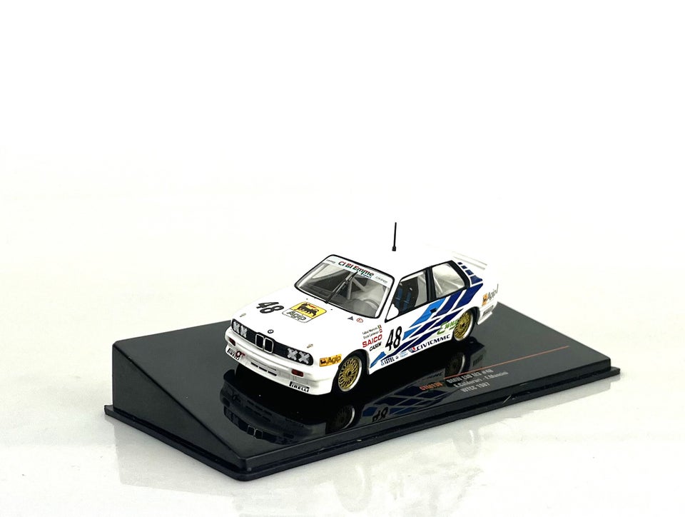 Modelbil, BMW M3 (E30) 1987, IXO