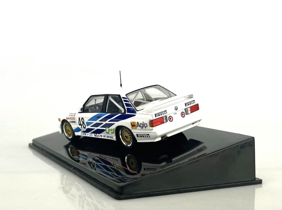 Modelbil, BMW M3 (E30) 1987, IXO