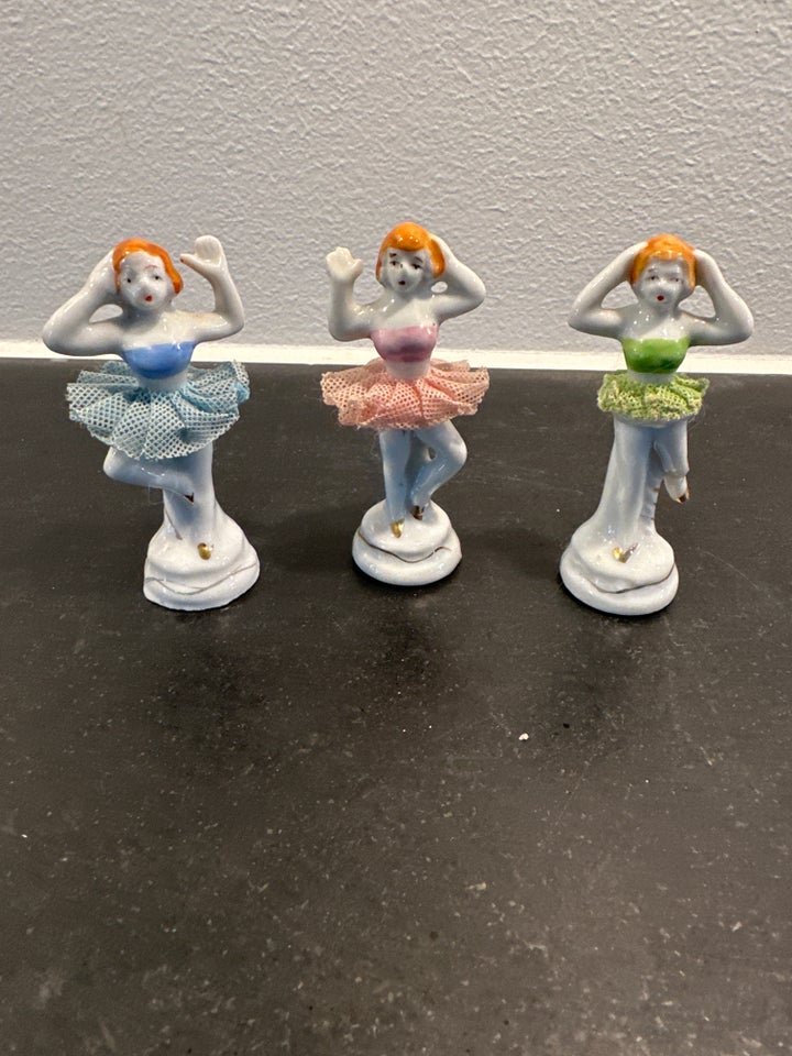 Porcelæns figurer, Porcelæn