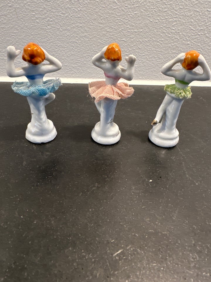 Porcelæns figurer, Porcelæn