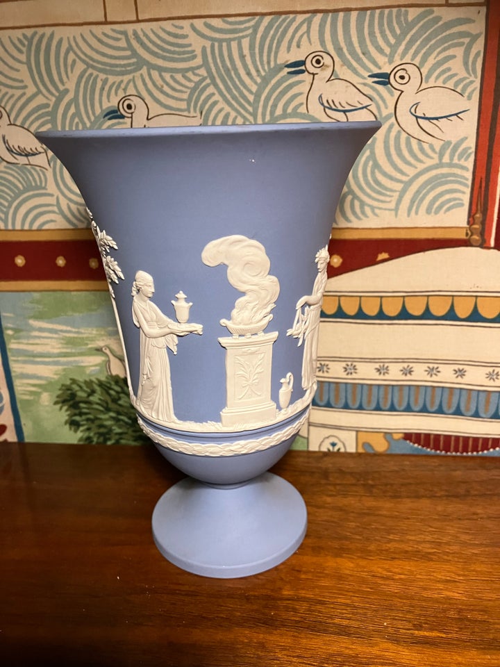 Vase, Wedgwood