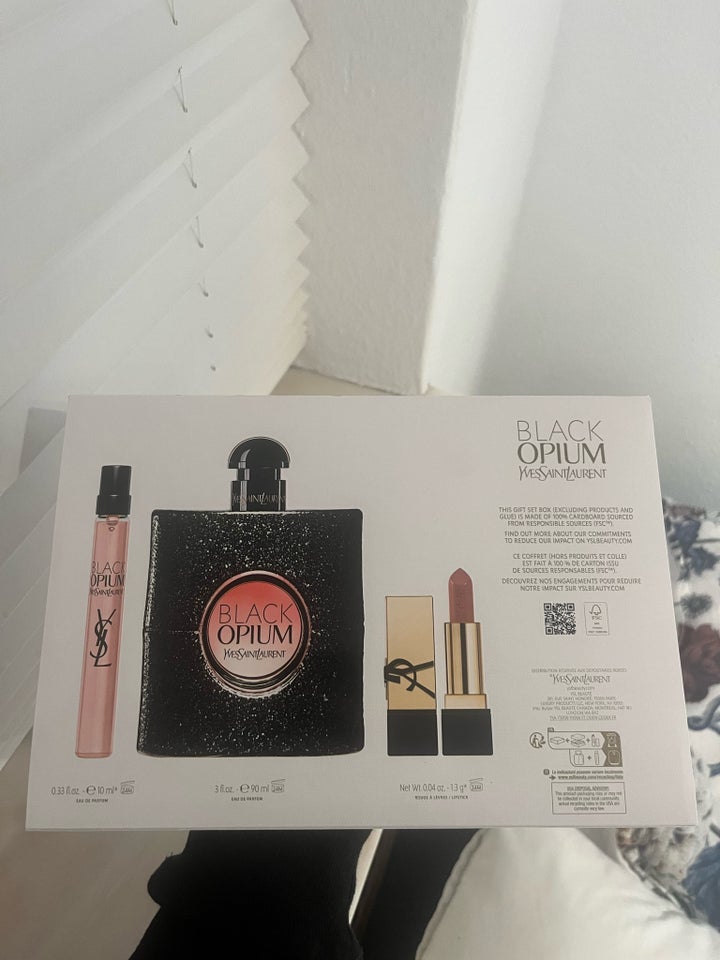 Dameparfume, Black Opium