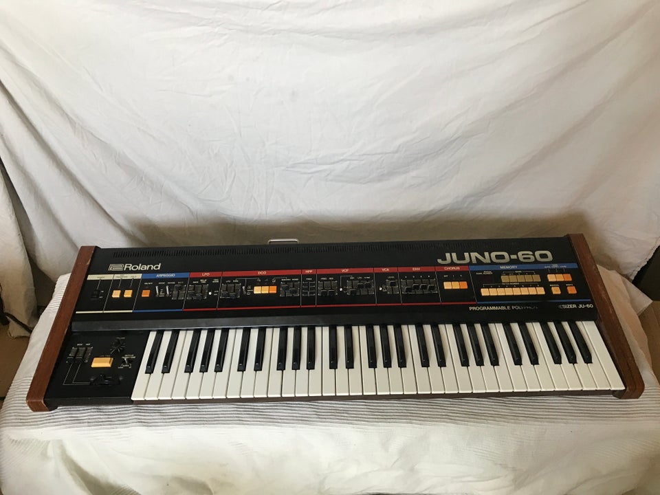 Synthesizer Roland Juno-60