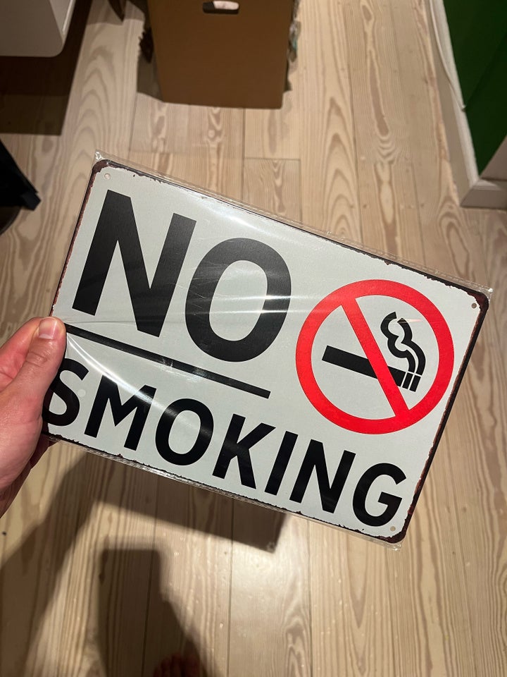 Skilte, NO SMOKING skilt