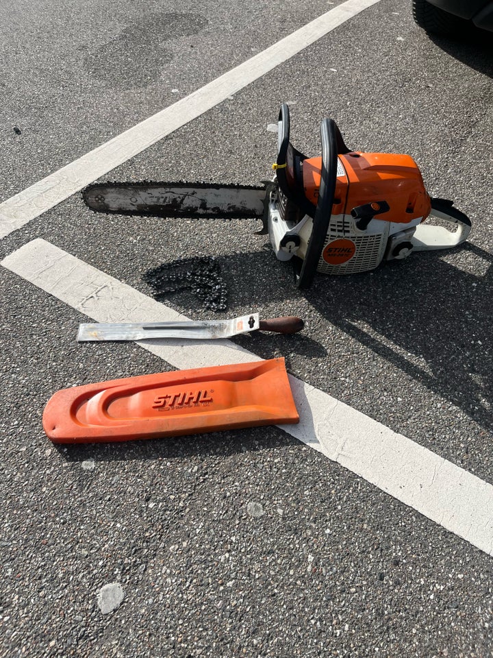 Motorsav, Stihl ms261c