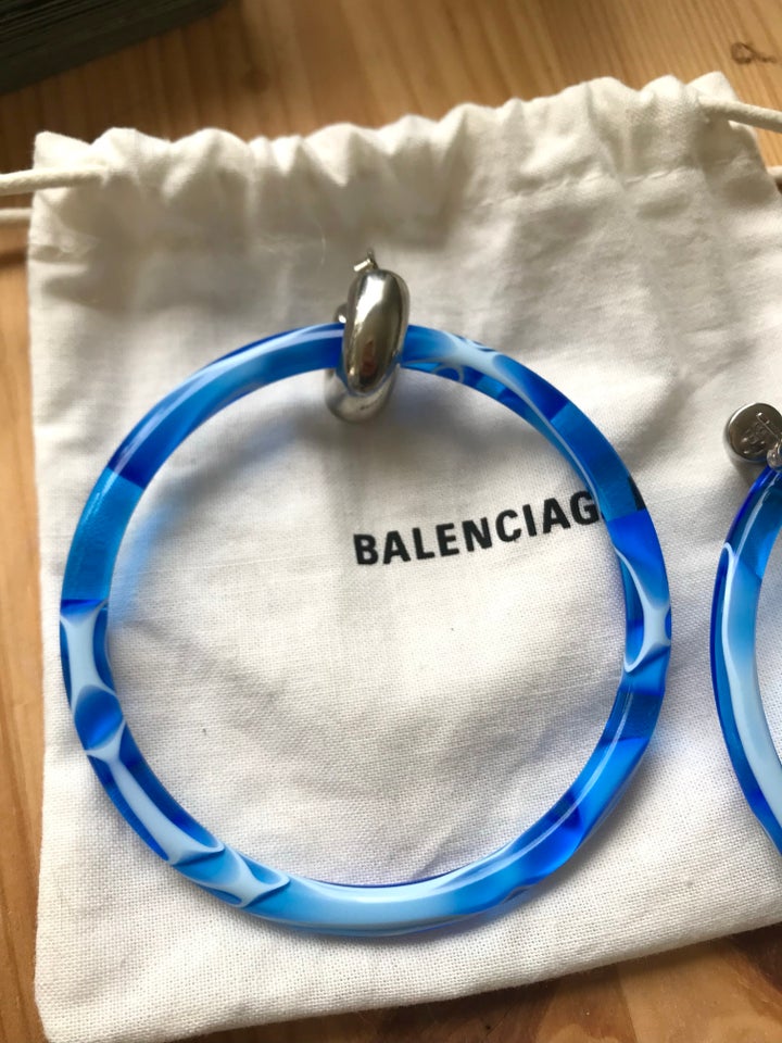 Øreringe, Balenciaga