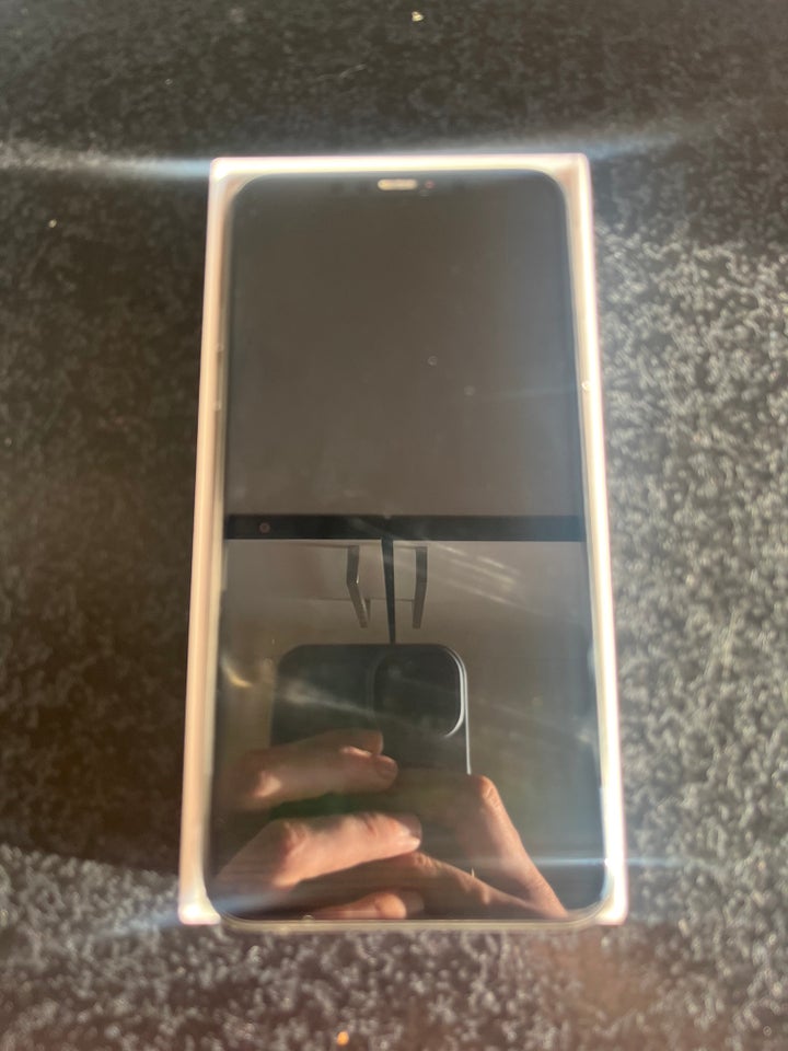 iPhone 11 Pro Max, 64 GB, grå