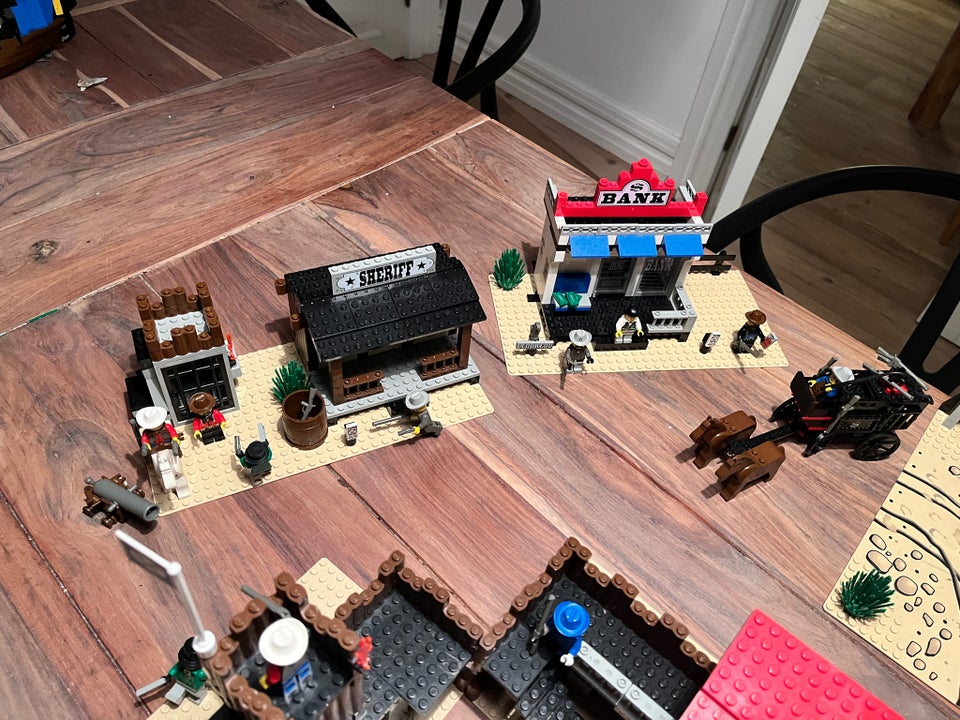 Lego andet, Western flere modeller