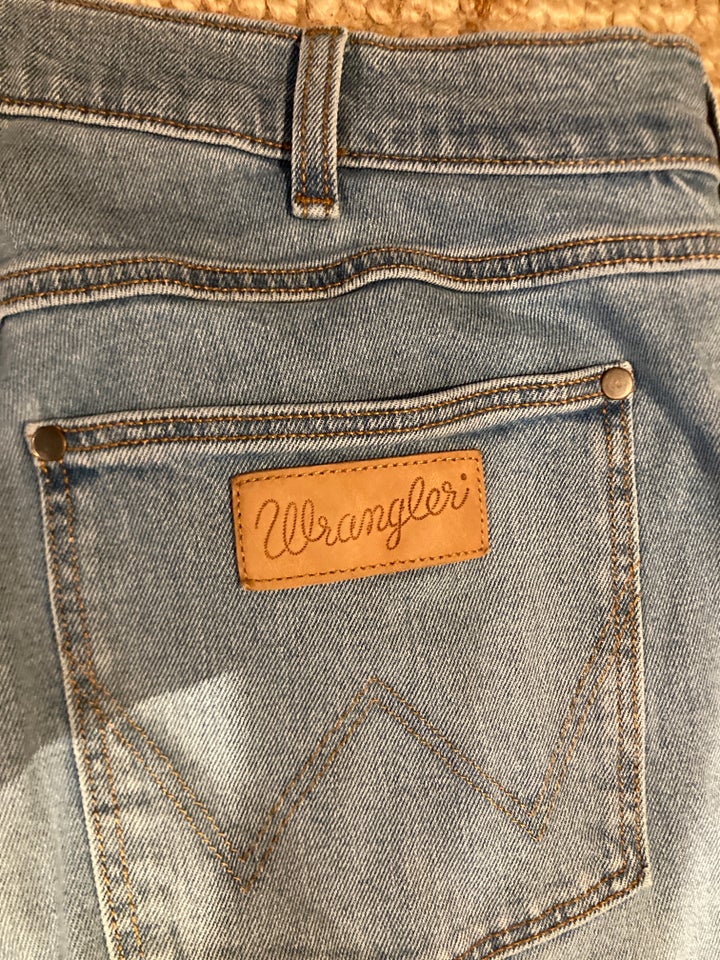 Jeans Wrangler str 38