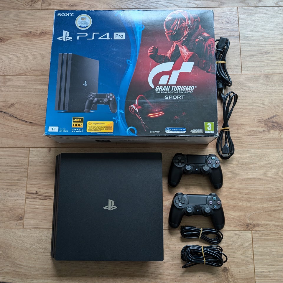 Playstation 4 Pro, 1 TB