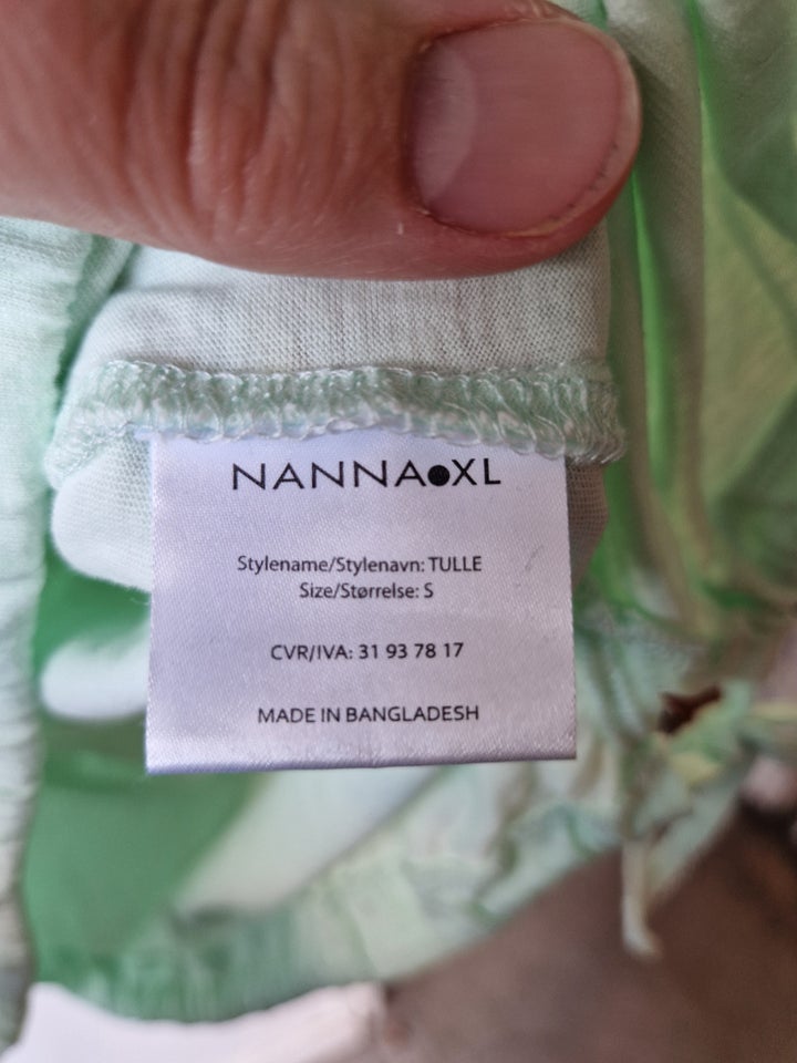 Bluse, Nanna XL og Nanna, str. 38