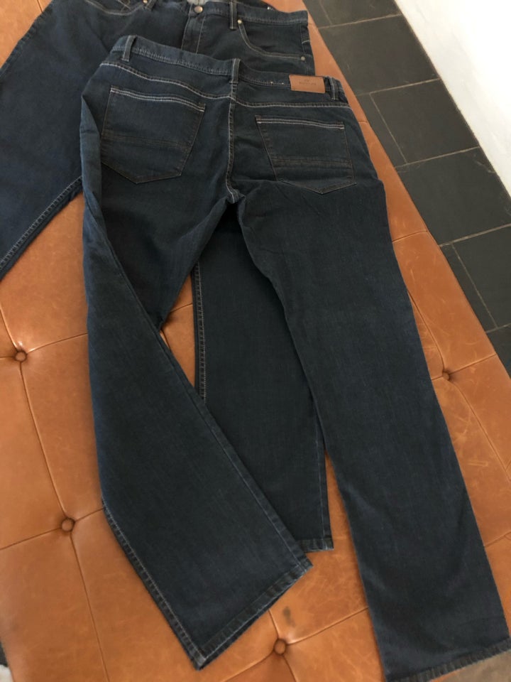 Jeans, Bison, str. 40