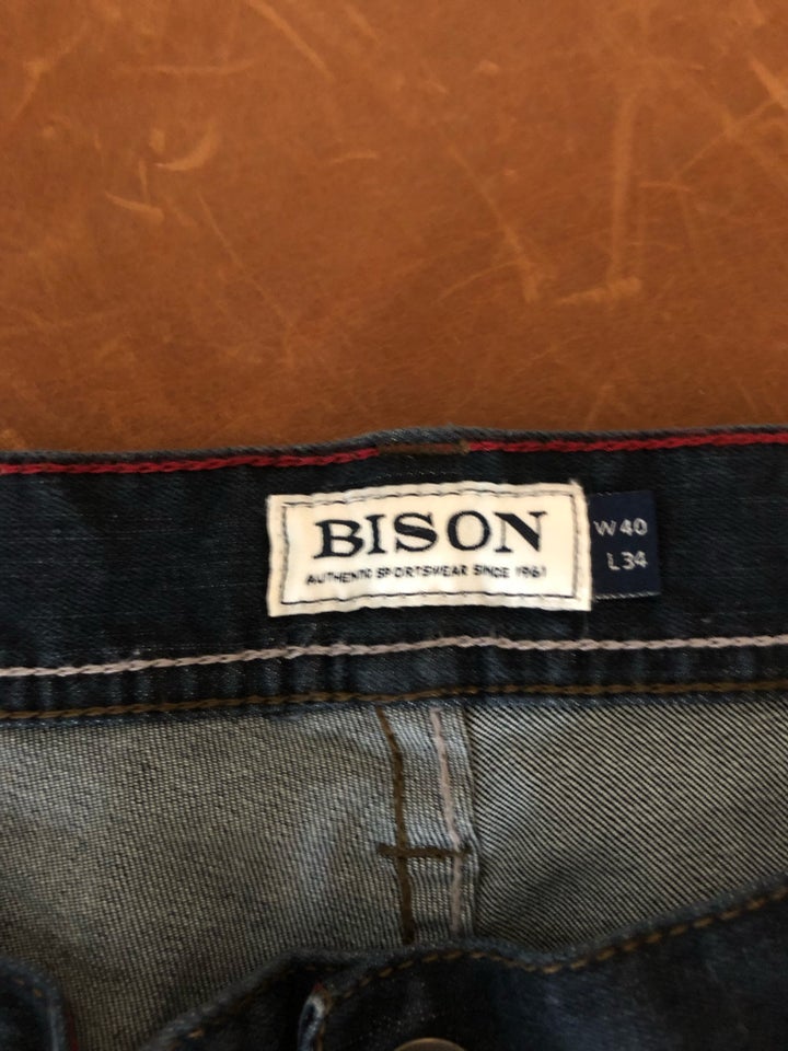 Jeans, Bison, str. 40