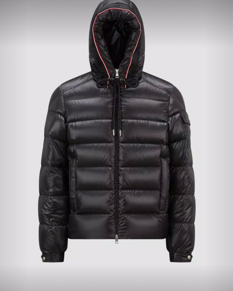 Dynejakke, str. M, Moncler