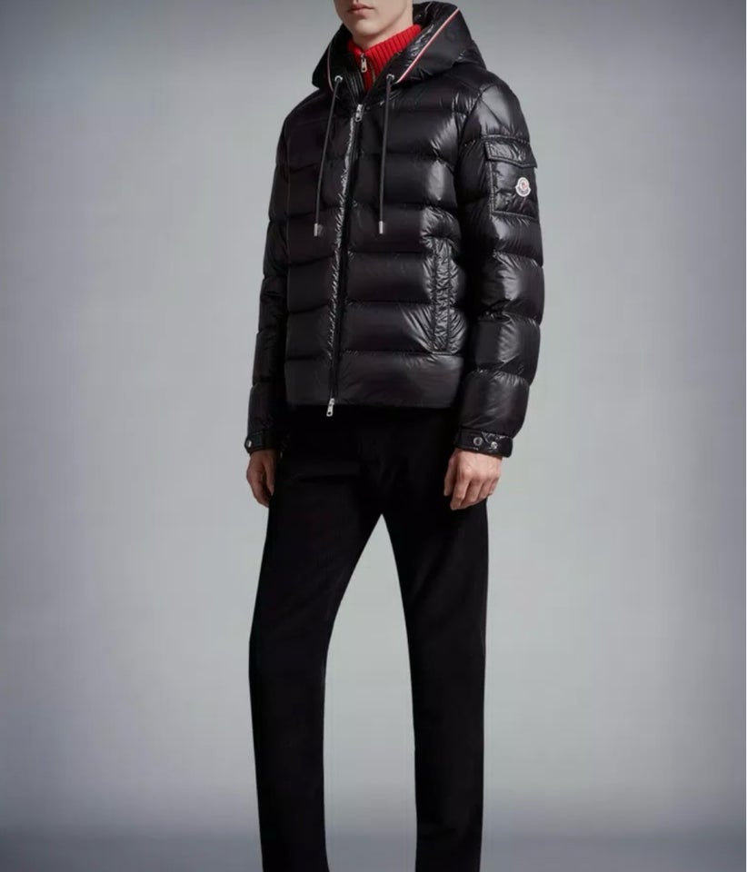 Dynejakke, str. M, Moncler