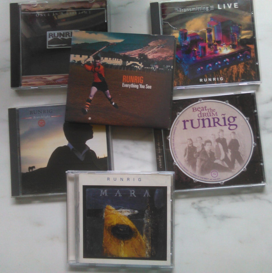 RUNRIG: 6 titler – Stk. 25 kr., rock