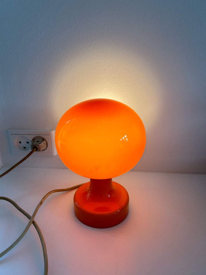 Arkitektlampe, Holmegaard