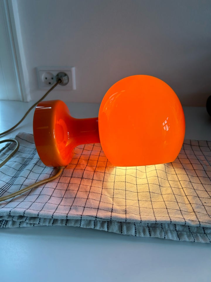 Arkitektlampe, Holmegaard