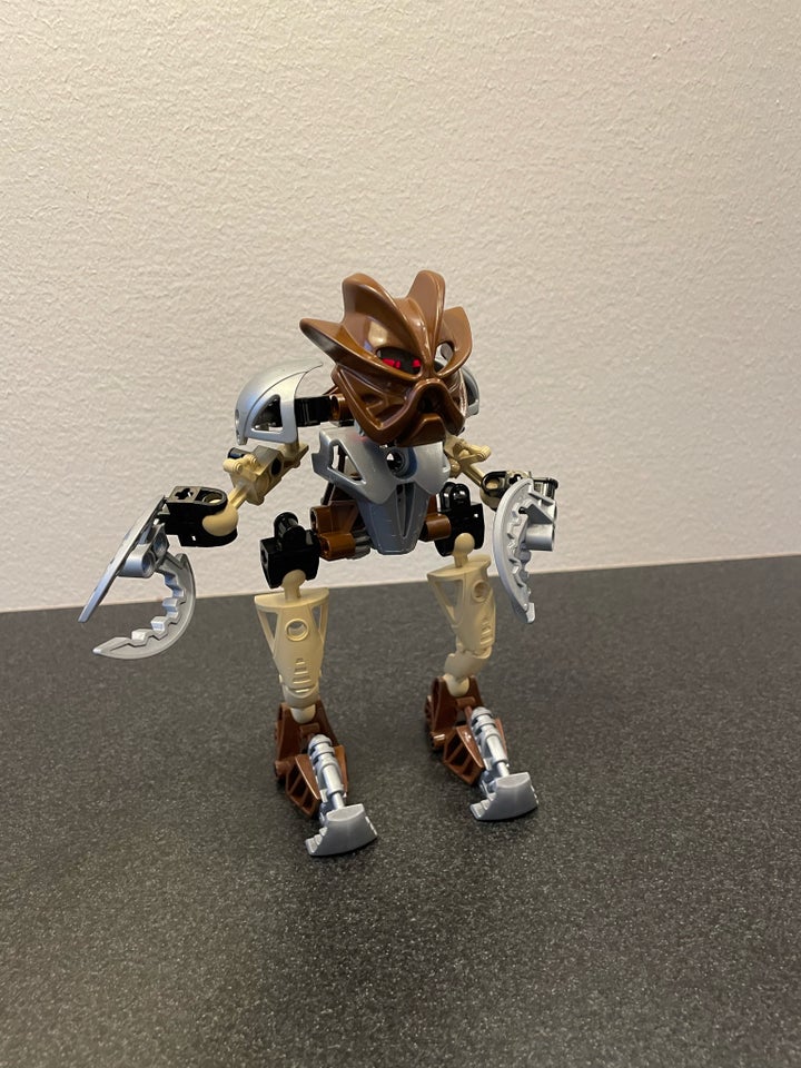 Lego Bionicle, 8568 8570 8929